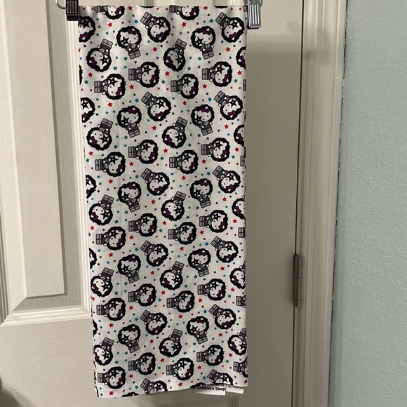 Kiss Hello Kitty Starchild unfinished fabric panel - Picture 2 of 6